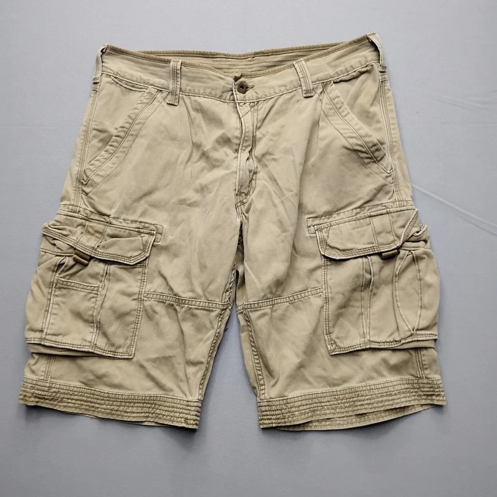 Levis Mens 34 Khaki Tan Cotton Cargo Shorts 13 Inseam Casual Utility